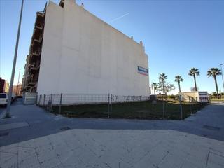 Terrain résidentiel à Llombai