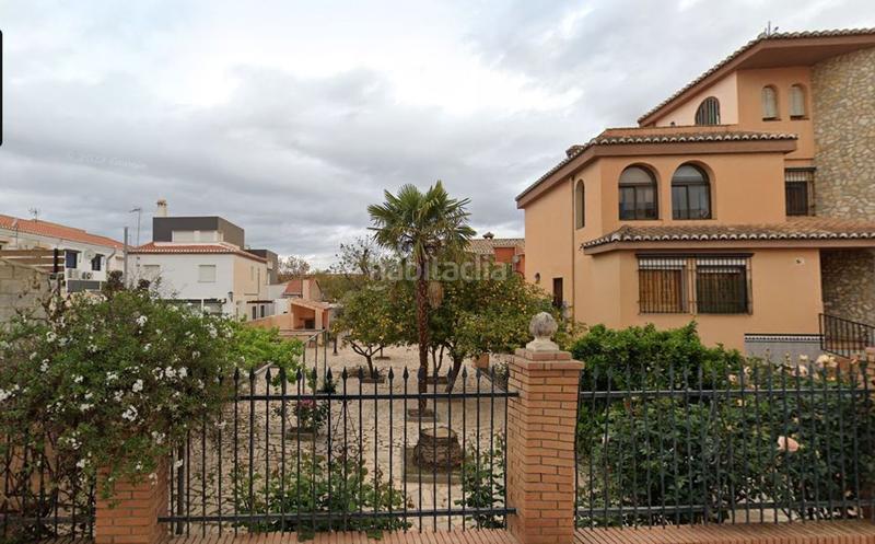 Foto b71e7a6b-10cf-4ad3-b82d-070e99555e6d. Casa adossada a Ambroz Vegas del Genil