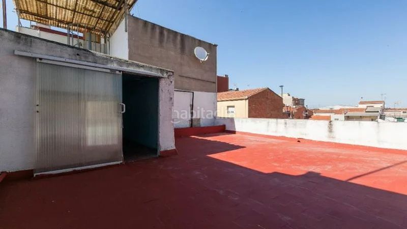 Foto cfec89f9-cd2f-4430-811c-57146966e92e. Casa adossada a Creu de Barberà Sabadell