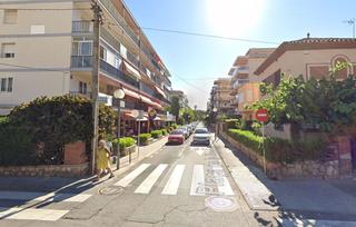 Pis a Platja de Ponent