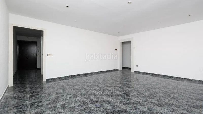 Foto 8ff27783-a89e-4352-a000-70c3bbc8ca95. Piso en Vilamarina Viladecans