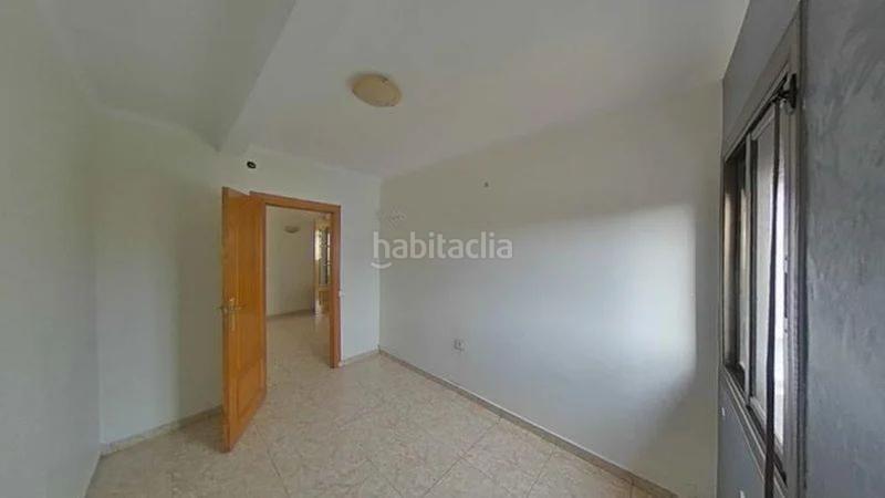 Foto 2600cc44-45a3-41b2-8a58-b536aeadfdf1. Piso en Sant Roc Badalona