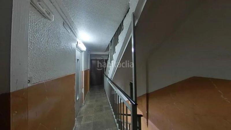 Foto 321dce2e-dc9d-40b2-bc97-7ae16a0ab8be. Piso en Sant Roc Badalona