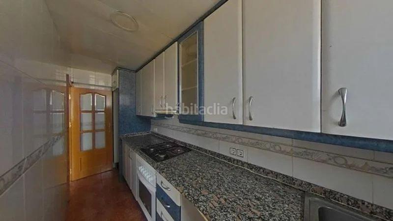Foto 3362f2d4-b65f-406a-8950-ba28964ae703. Piso en Sant Roc Badalona