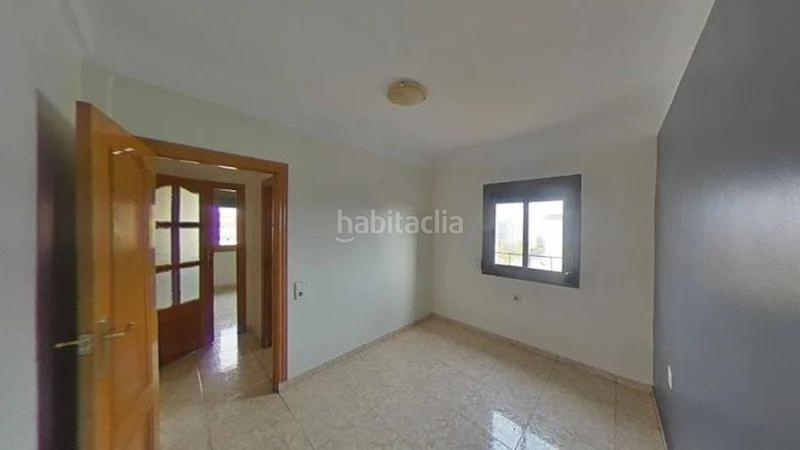 Foto 4f250d9a-732f-40a6-bab8-cd93e25fcc73. Piso en Sant Roc Badalona