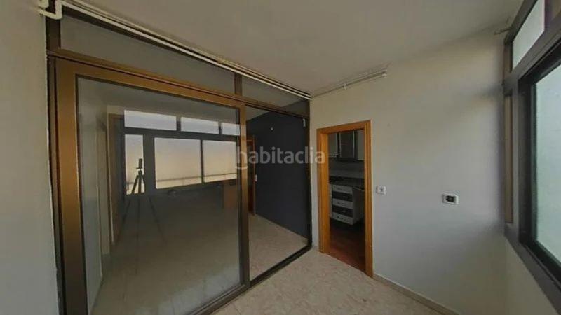 Foto 7e0b93db-c5fe-436e-8311-a61725d384d7. Piso en Sant Roc Badalona