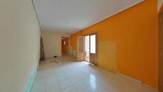 Etagenwohnung in La Magdalena