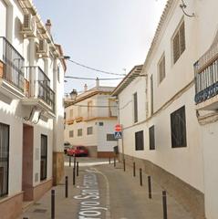 Casa adossada a Hispanidad - Vivar Téllez