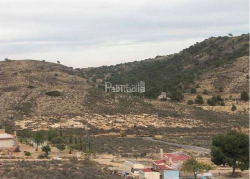 Foto 5d924748-e105-49e1-87b0-fee51b013b2c. Terreny residencial a Tibi