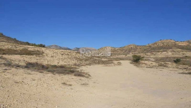 Foto f5151605-81e6-46f3-8c4c-207cdb36298a. Terreny residencial a Tibi