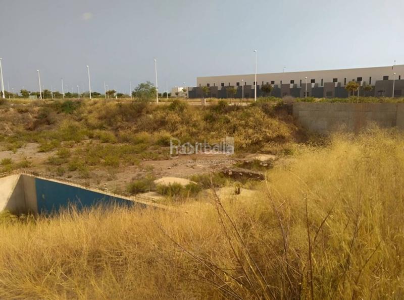 Foto 0e126c7d-3dd0-4cdb-a760-9d81ba7fdfe1. Terreno residenziale in Zona Estación Sagunt