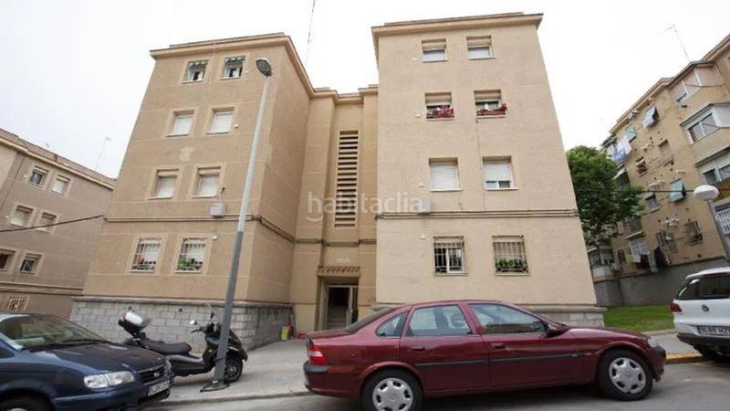 Foto df0bc4e1-5d56-4ae1-8d7f-e6c8a7561728. Piso en Verdum Barcelona