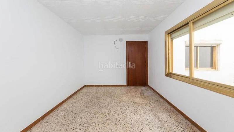Foto dbd8bb79-1ca3-4953-9b51-3098ca64a377. Penthouse in Fondo Santa Coloma de Gramenet