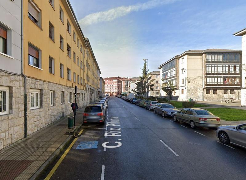 Foto fb25c8ee-c77a-4dfd-8e17-349a6434dd7f. Pis a Ventanielles Oviedo