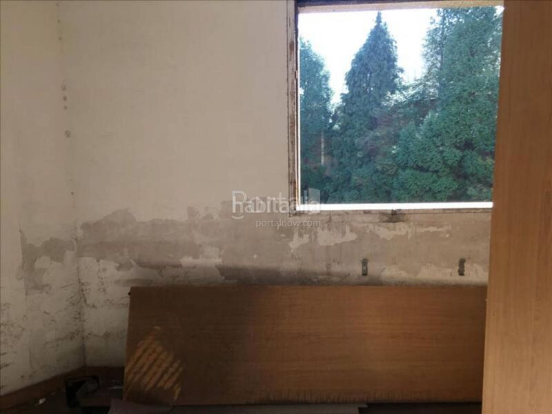 Foto 0ab7a121-3953-4d00-9aff-95df1dce1ee9. Edificio in O Feal - Xubia Narón