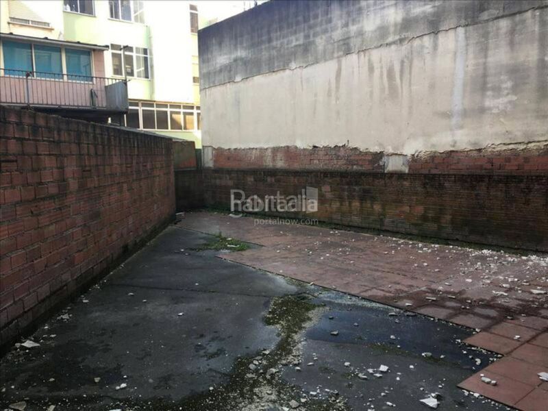 Foto 58a87bdb-b1c5-4f60-8d7c-610dc90f4824. Edificio in O Feal - Xubia Narón