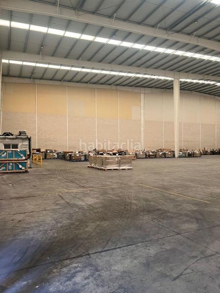 Foto 3815fbd6-eaae-4bd0-87d2-1456eec22372. Geschäftsraum in Polígono San Cristóbal Valladolid