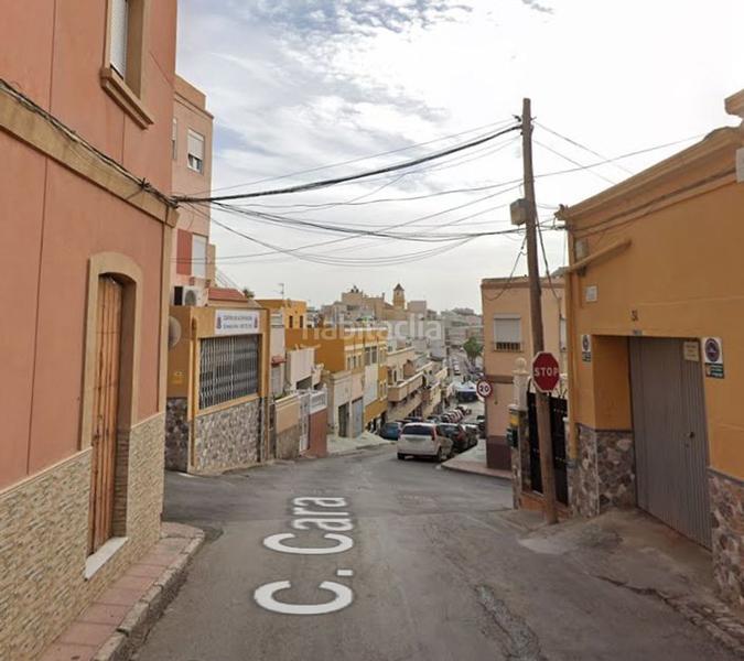 Foto c1592170-6ed1-489a-95c2-51800c327da9. Chalet en La Chanca - Pescadería Almería