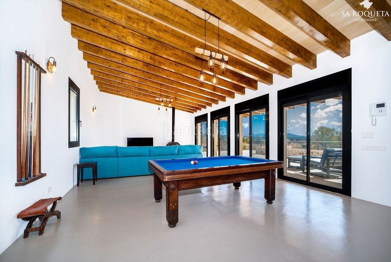 Foto e80606ba-ea9f-40ee-aaa5-0e2e4819281d. Casa amb aparcament a Campos poble Campos