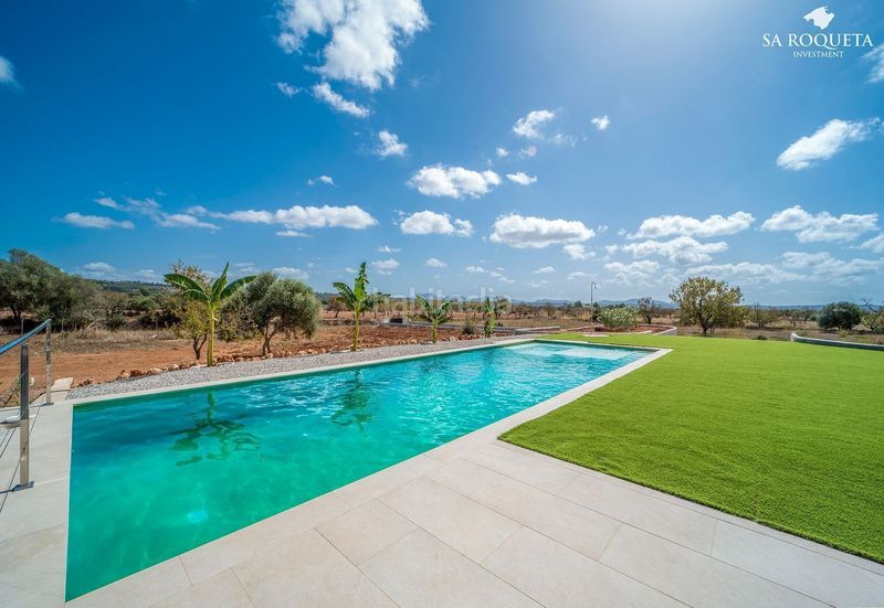 Foto e8404386-49e5-45d0-9b78-2b096e18d0d8. Casa amb aparcament a Campos poble Campos