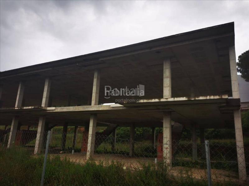 Foto bbd8bdc5-d394-4562-bc2c-475409ab64f6. Edificio in Cervià de Ter