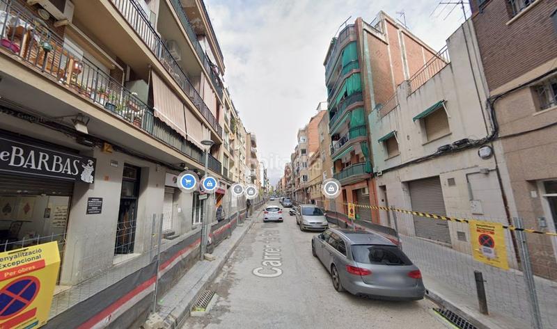 Foto b4f65ce8-8498-4856-9b15-2424e99539a5. Pis a La Salut Badalona