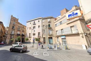 Pis a Centre
