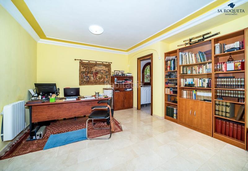 Foto 44dcaa08-7871-4386-8388-d56f7516a7d5. Chalet mit parking in Costa d´en Blanes Calvià