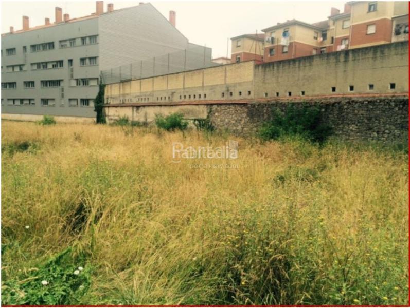 Foto b5113d1f-bf0c-40e9-a4c5-dffa35c31c8f. Terreno residencial en Villaviciosa - amandi Villaviciosa