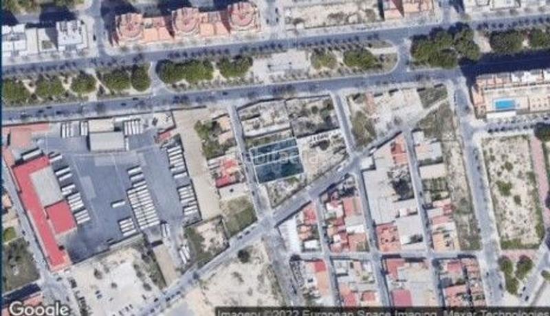 Foto 8a679e1c-d2cb-425b-ae6d-f4941c39196c. Terreno residenziale in Garbinet - Parque de las Avenidas Alicante