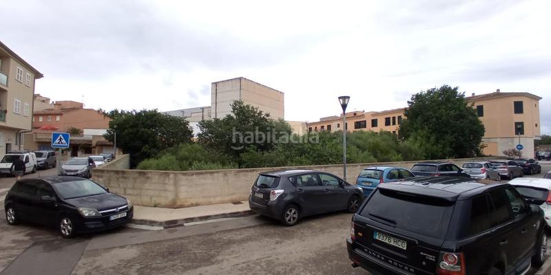 Foto cbd41bd0-8cff-4e5d-8331-4b82cd4e3e70. Terreno residencial en ciutat d´Alcúdia Alcúdia