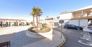 Semi detached house in Peligros