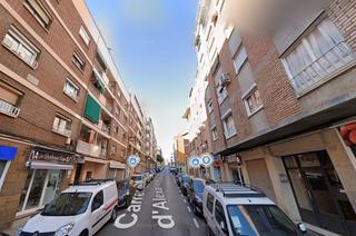 Flat in Pubilla Cases