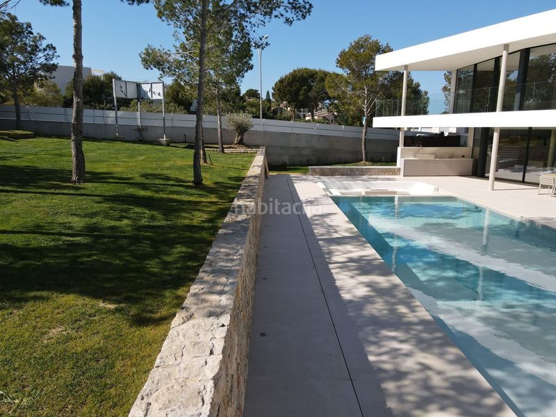 Foto 0da5b6e5-dbff-40c1-93a2-fac503f92f65. Xalet amb aparcament a Santa Ponça Calvià