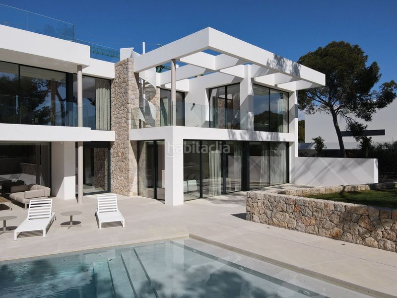 Foto 58836c8e-bc9d-4e68-b64d-5f3db8f124e2. Xalet amb aparcament a Santa Ponça Calvià