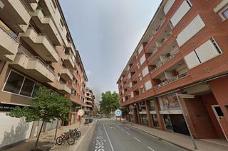 Aparcament cotxe a Remei-La Guixa