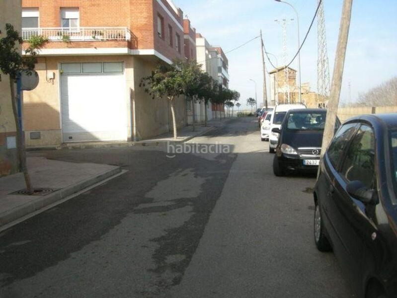 Foto f874d080-6314-4b29-a8f9-b540eb5b0877. Terrain résidentiel dans Zona Hospital Amposta