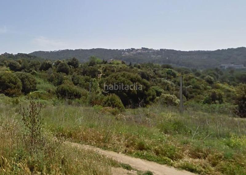 Foto f2bedd7c-8c22-47db-9f15-97cc9dd57074. Terreny residencial a Mont Ferrant-Joan Carles I Blanes