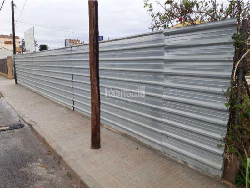 Foto b3ad89ca-671c-4cc7-b938-1b345a483b1d. Terreno residenziale in Deltebre