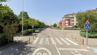 Locale commerciale in Bezana - Prezanes