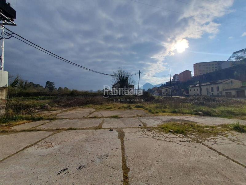 Foto 37b5bc16-484c-4acd-bf71-f289cc9665ac. Terrain résidentiel dans Pravia