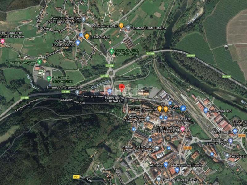 Foto ba14cfd8-733f-457e-9f99-394a1435a006. Terrain résidentiel dans Pravia