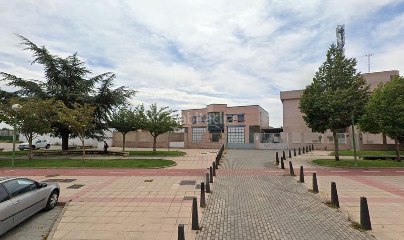 Foto 079411e3-60d3-4fb1-b332-847bda3ddfc4. Chalet in Villafría - La Ventilla - Castañares Burgos