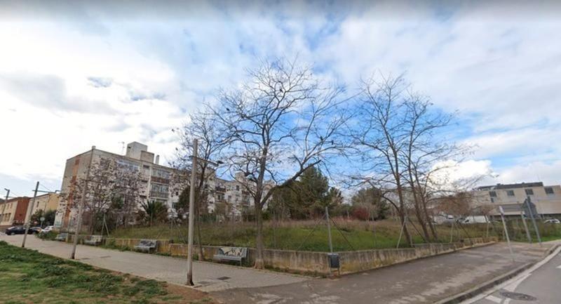 Foto 0336130d-8e9c-4199-87dc-f8eb08cab1d1. Terreno residencial en Roc Blanc Terrassa