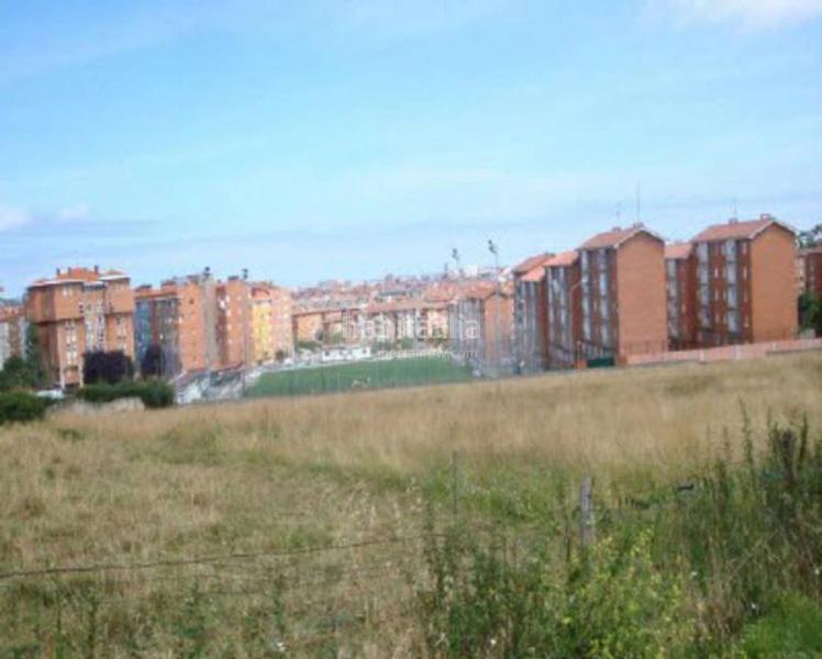 Foto 36ae8a9c-81c7-47c8-99ba-edb0d947291b. Residential plot in Montevil Gijón