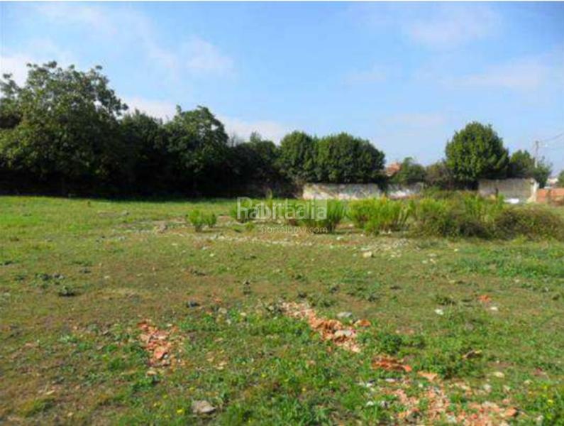 Foto c281a291-0f88-4bfa-a96c-be4496d2b524. Residential plot in Montevil Gijón