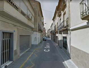 Casa adossada a Novelda