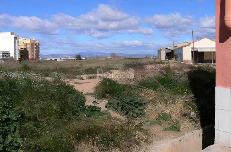 Foto 30396568-f005-41aa-8bf5-fffb9265e513. Wohngrundstück in Centro Burriana