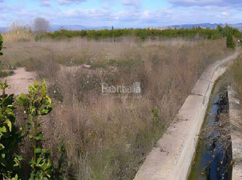 Foto a9b622b7-5cfa-45d0-964b-3b6e0f56ad5d. Wohngrundstück in Centro Burriana