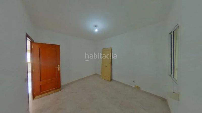 Foto 4838606f-f4fb-48f2-88aa-679cbfe253d8. Pis a calle de rafael campalans 0 a La Torrassa Hospitalet de Llobregat (L´)